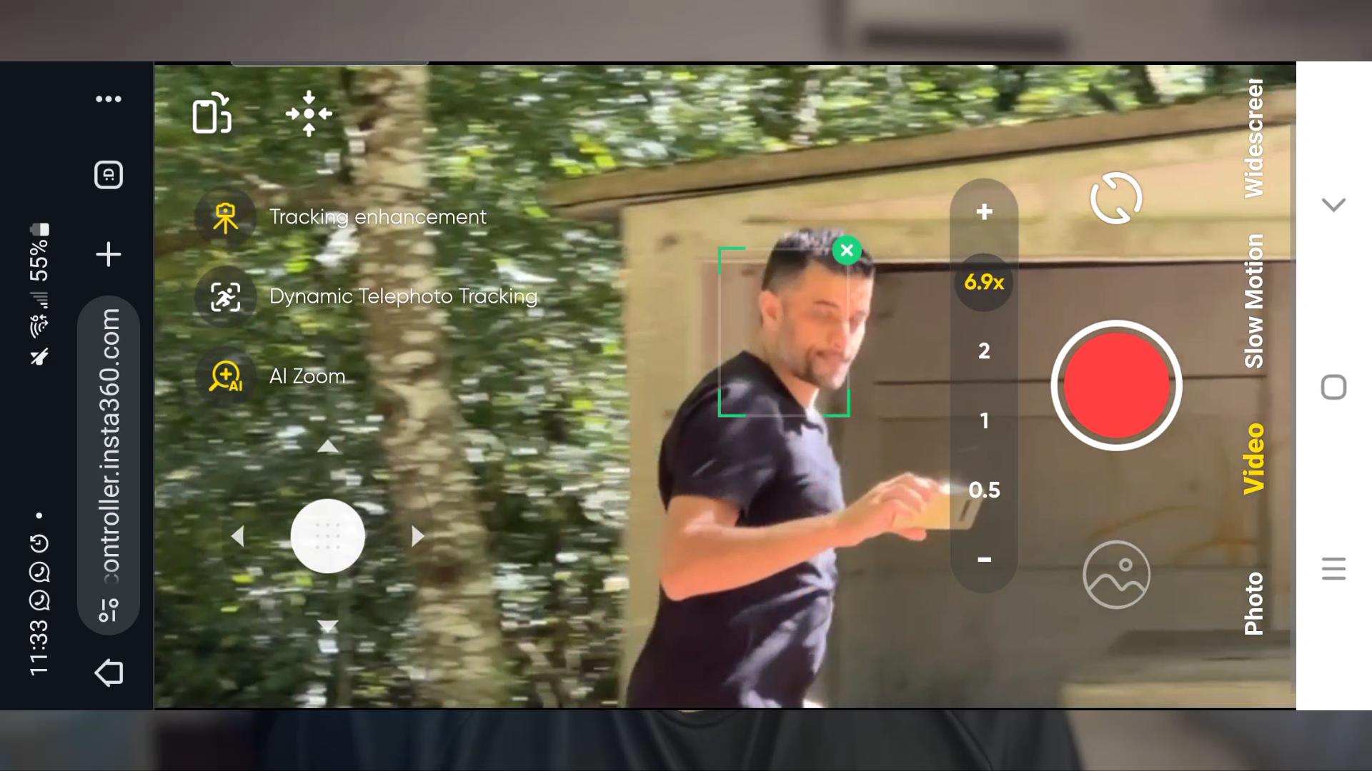 Mode Tracking+ ultra-stable et Auto Zoom adaptatif