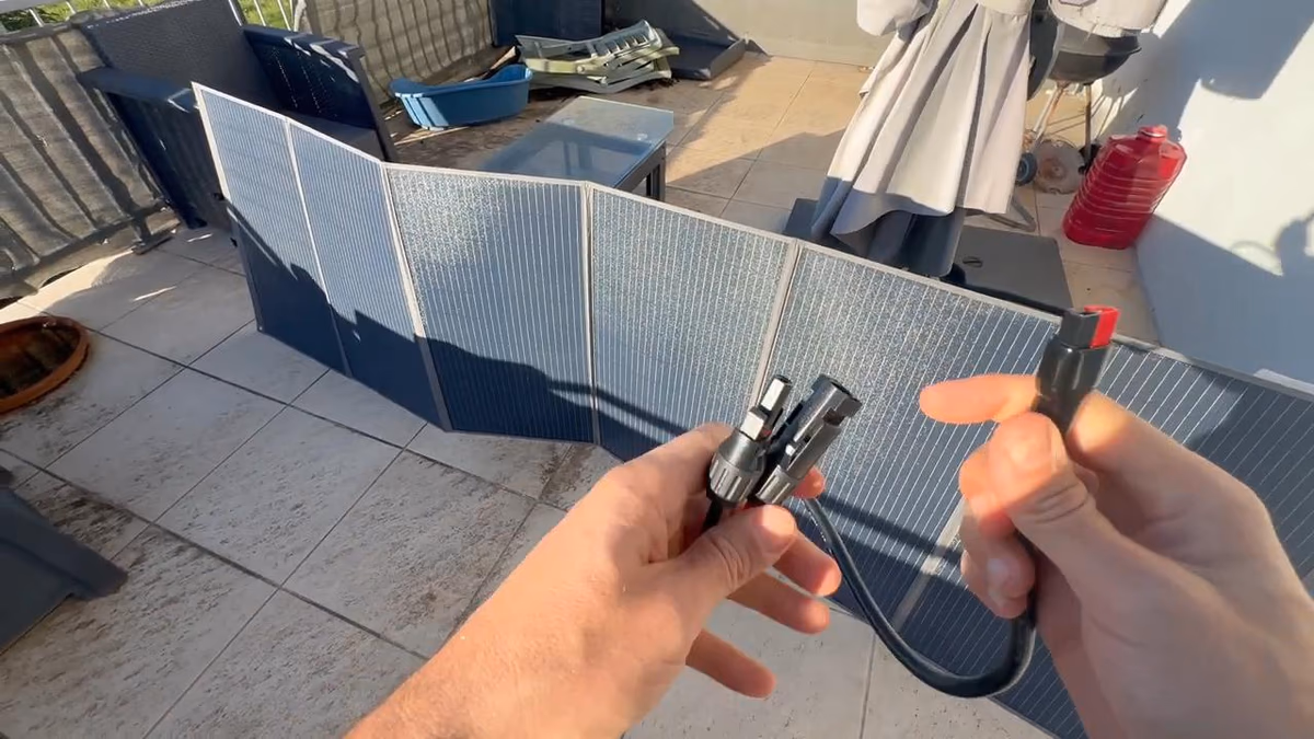 Panneau solaire 400W pour recharger la batterie